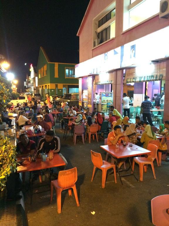 Galaxy Inn Lumut Exterior foto